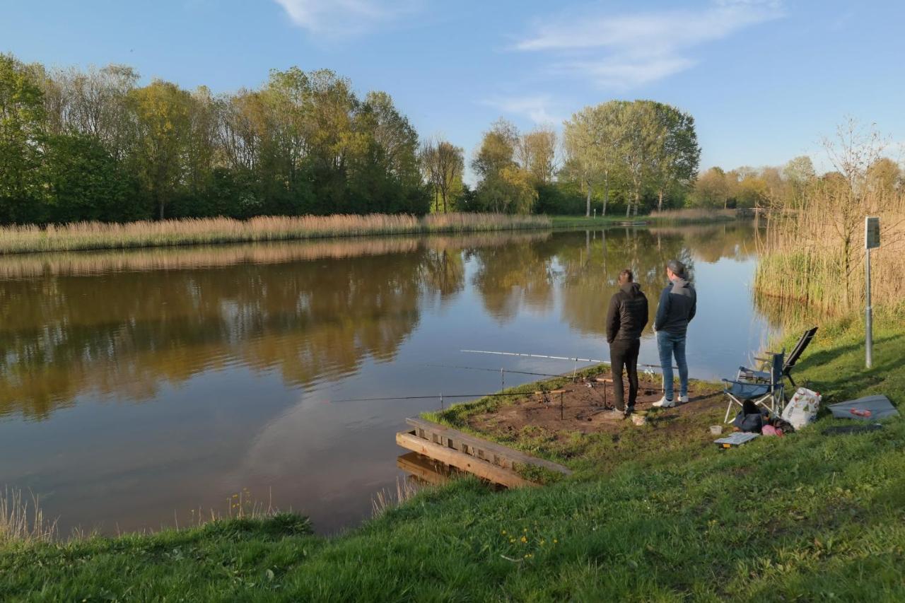 Slaap Lekker Apartment Dokkum Exterior foto