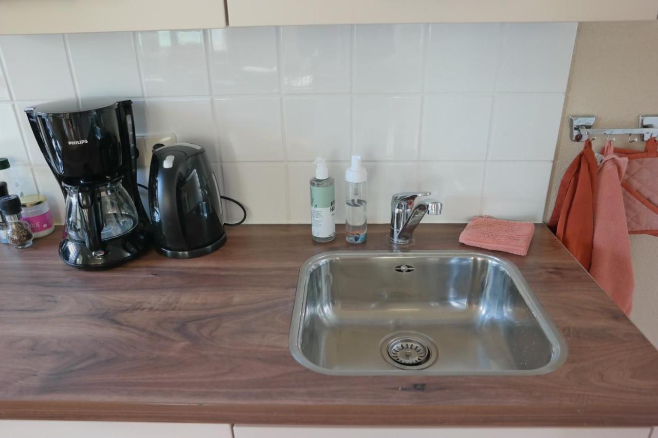 Slaap Lekker Apartment Dokkum Exterior foto